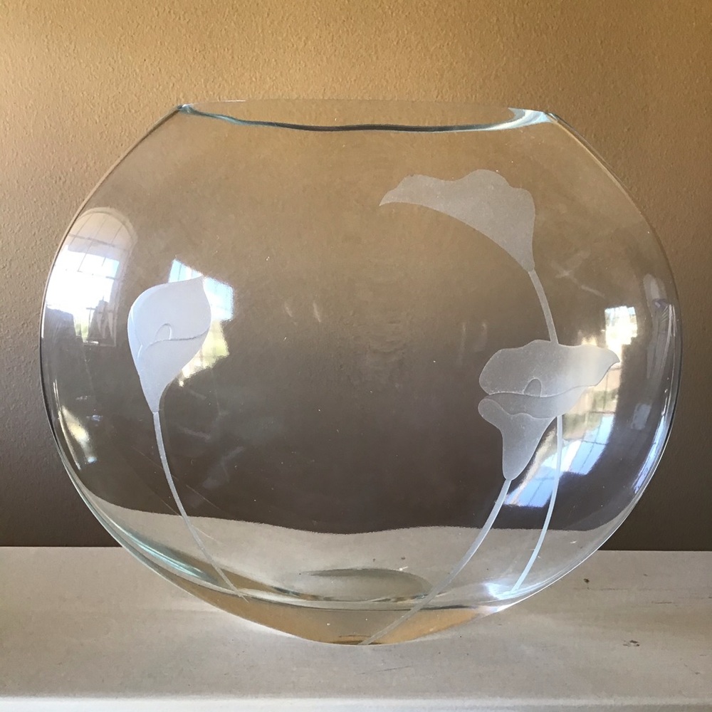 Mikasa Calla Lilly Crystal Vase